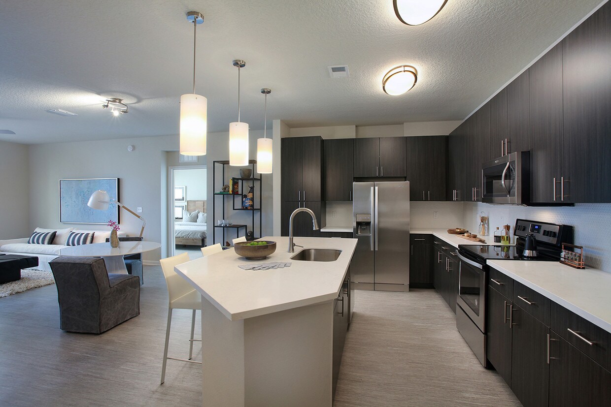 Legacy Union Square Apartments Davenport, FL