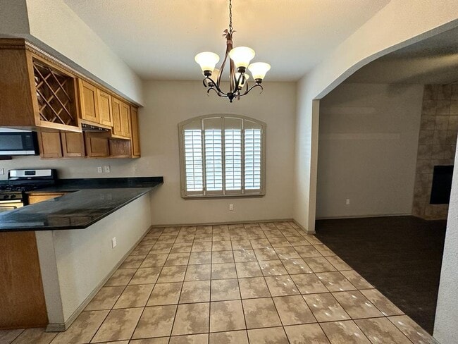 Building Photo - 4136 Tierra Venado Dr