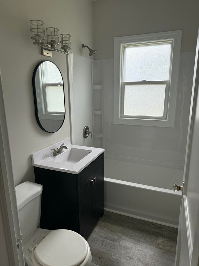 Building Photo - 3107 53rd St