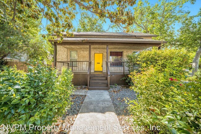 Building Photo - 3 br, 2 bath House - 1147 W. 4th Street