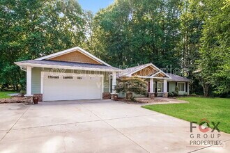 Building Photo - 1195 Nixon Heights Ln