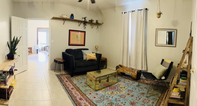 Foto del edificio - 2654 Myrtle St