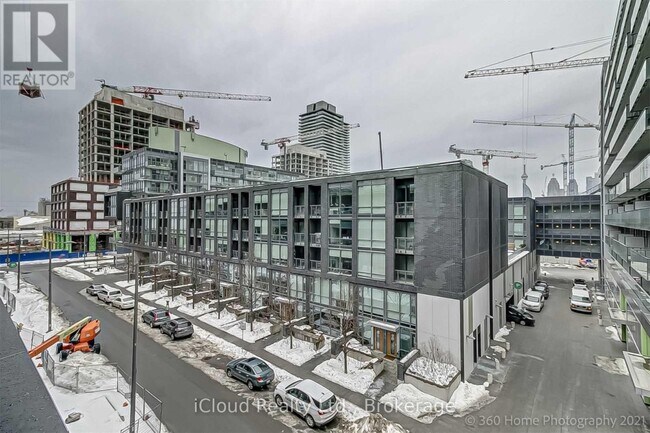 Photo du bâtiment - 35 Rolling Mills Rd