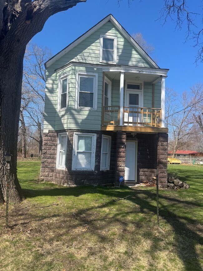 Foto del edificio - 304 Arthur Ave