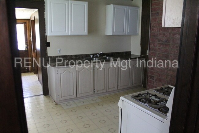 Foto del edificio - 4714 Wellington Ave