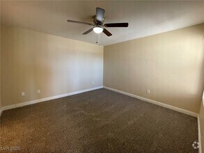 Building Photo - 5055 W Hacienda Ave