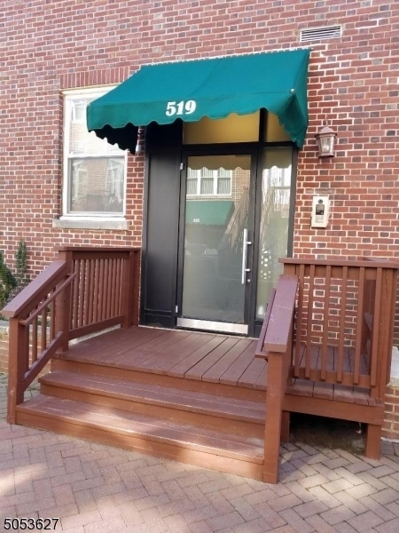 Building Photo - 519 Trinity Pl