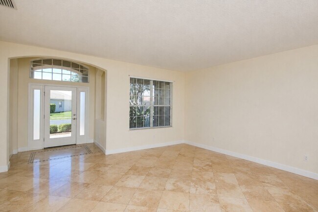 Foto del edificio - 6945 74th St Cir E