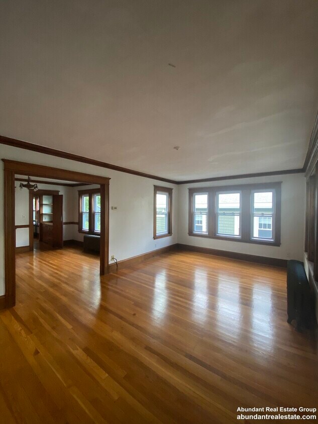 61 Newport St, Arlington, MA 02476 House for Rent in Arlington, MA