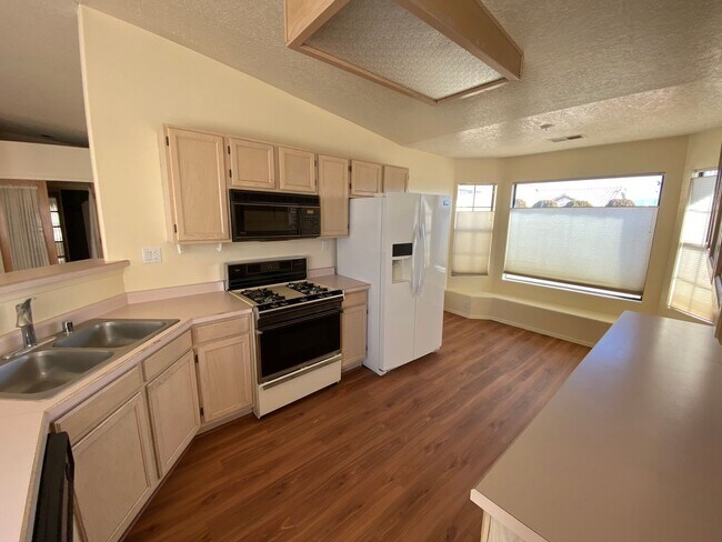 Foto del edificio - Beautiful 3-Bedroom Home in NW Albuquerque