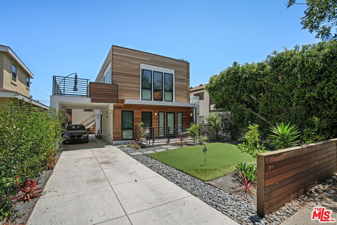 Primary Photo - 3226 Colorado Ave