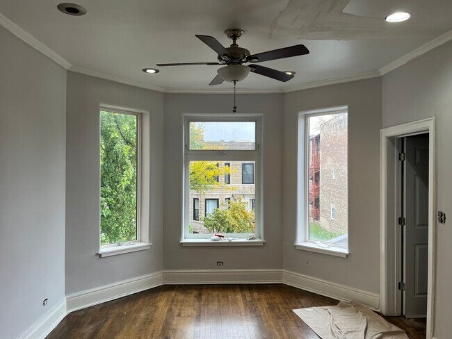 Foto del edificio - 3252 W Crystal St