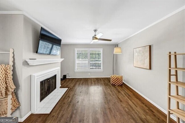 Foto del edificio - 37 La Rue Pl NW