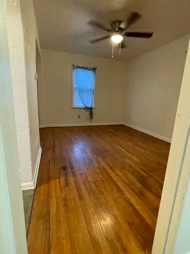 Foto del edificio - 706 S 25th St