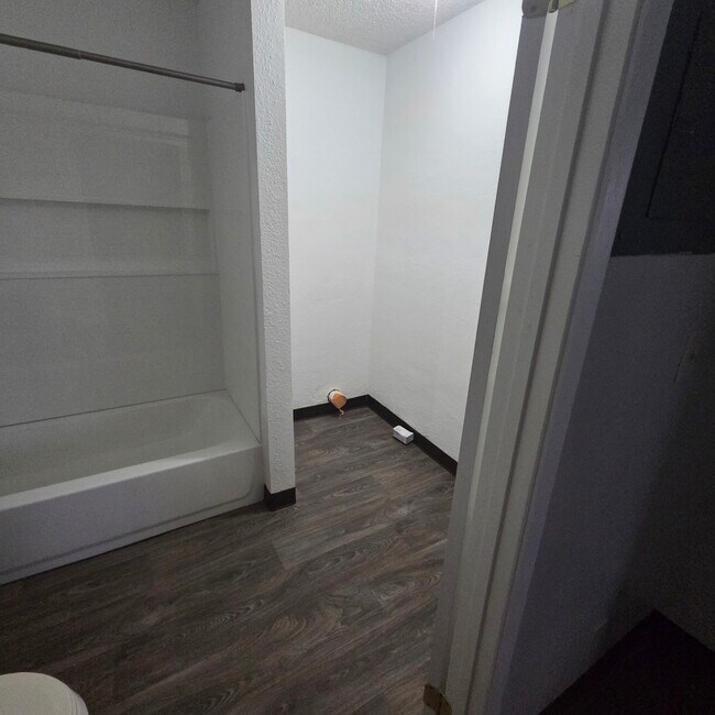 Foto del edificio - 315 NW 14th St