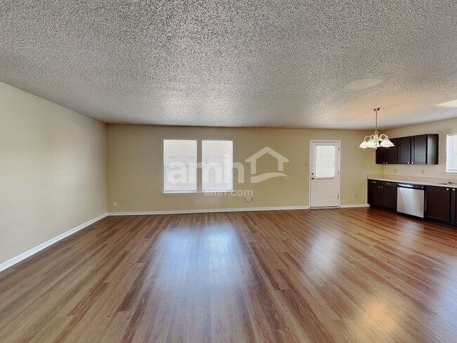 Building Photo - 1730 Sonesta Ln