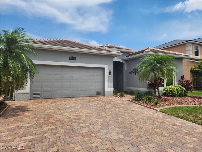 Foto del edificio - 2136 Cape Heather Cir