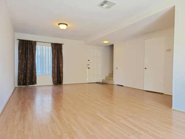 Foto del edificio - 930 Fairview Ave
