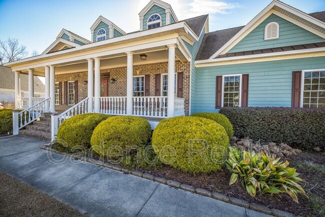 Building Photo - 205 N Sea Lily Ct