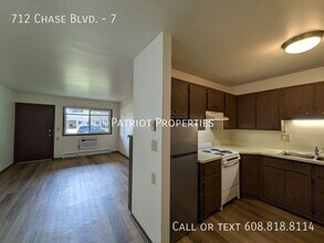 Building Photo - 712 Chase Blvd