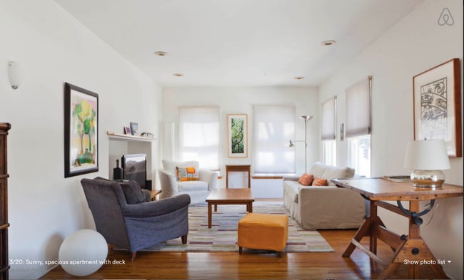 Living room - 2023 Riverside Dr