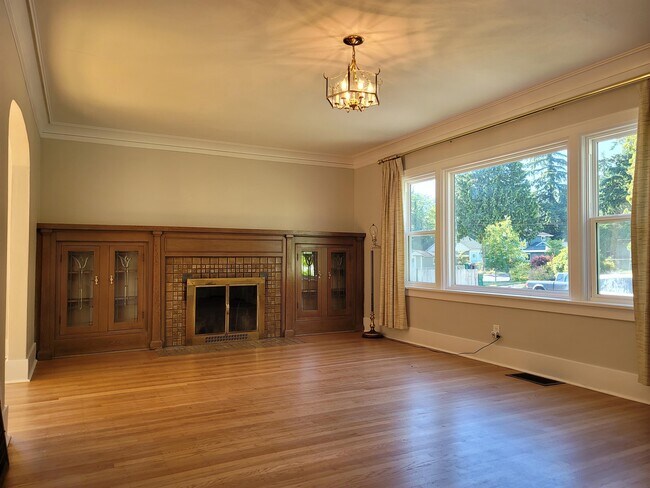 Building Photo - 5310 240th St SW