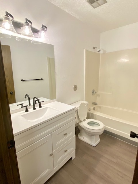 Building Photo - 424 Broderick Dr NE