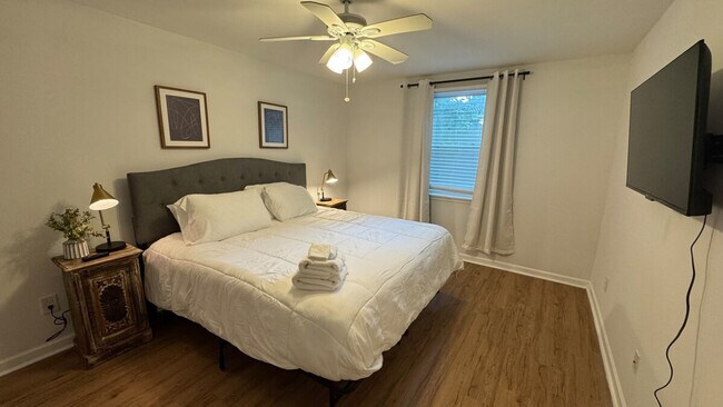 Foto del edificio - 2018 Morningside Dr