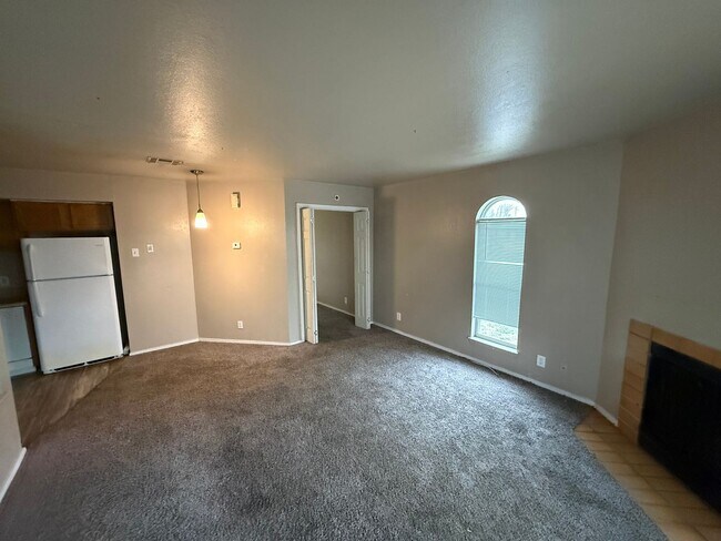 Foto del edificio - For lease! 1 bed, 1 bath condo