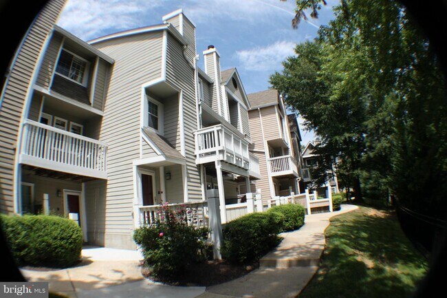 Building Photo - 5800 Inman Park Cir