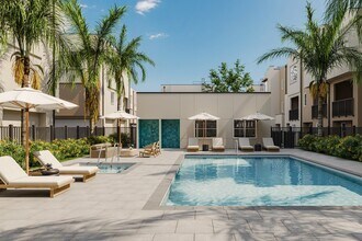 Building Photo - Solaterra Granada Hills