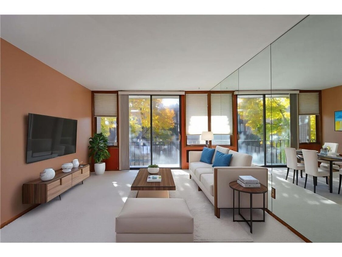 Primary Photo - Cozy 1 bed 1 bath condo in Mpls! Shared po...