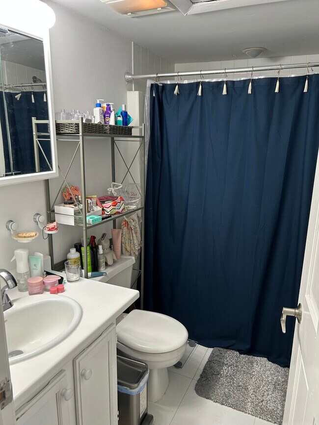 Foto del edificio - 48 Forest St