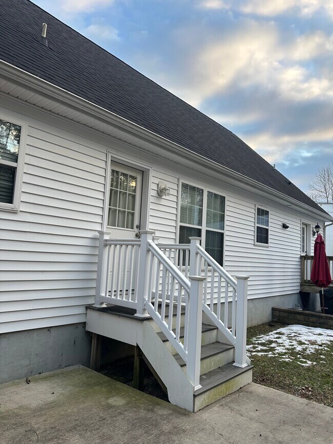 Foto del edificio - 34160 Sewell Ln