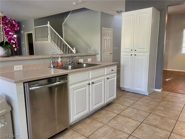 Building Photo - 4123 Jessica Marie St