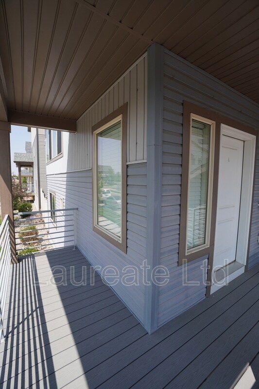 Foto del edificio - 5472 Danube St