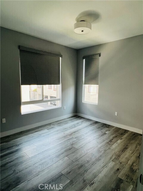 Foto del edificio - 2516 Edwards Ave
