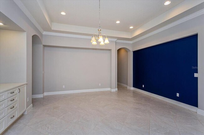 Building Photo - 10891 Savona Way