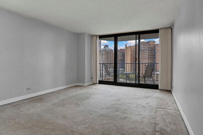 Foto del edificio - 3660 N Lake Shore Dr
