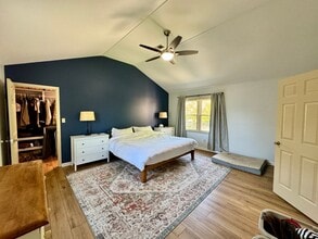 Building Photo - 4833 Coral Creek Cir