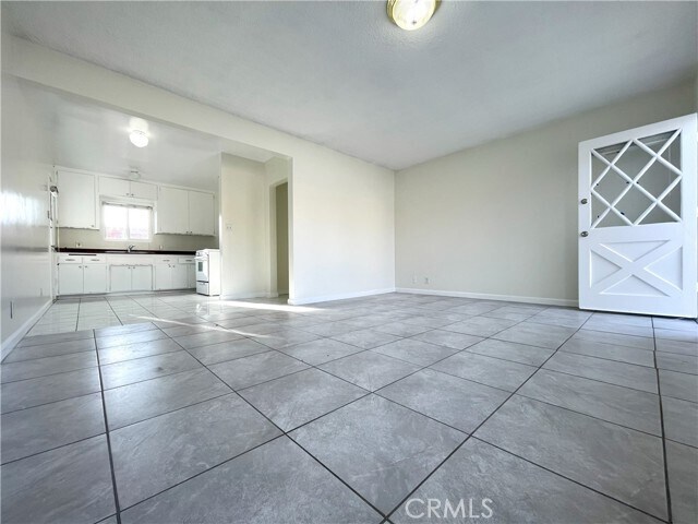 Building Photo - 7823 Emerson Pl