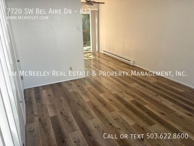 Building Photo - 7720 SW Bel Aire Dr