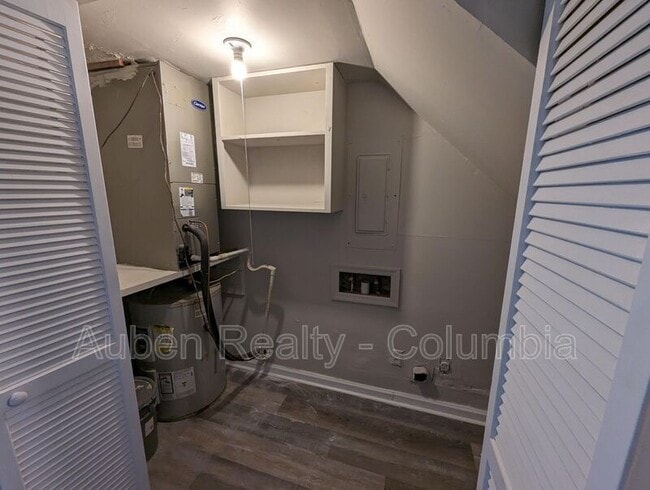 Building Photo - 718 Augusta St