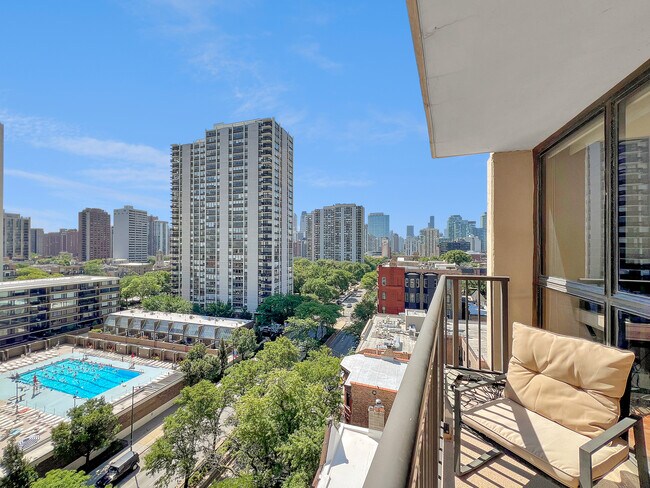 Foto del edificio - 1540 N La Salle Dr