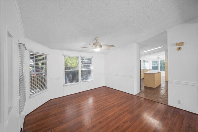 Building Photo - 3614 College St