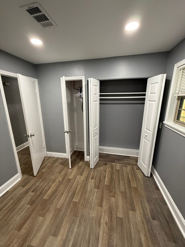 Foto del edificio - 1512 Waverly Way