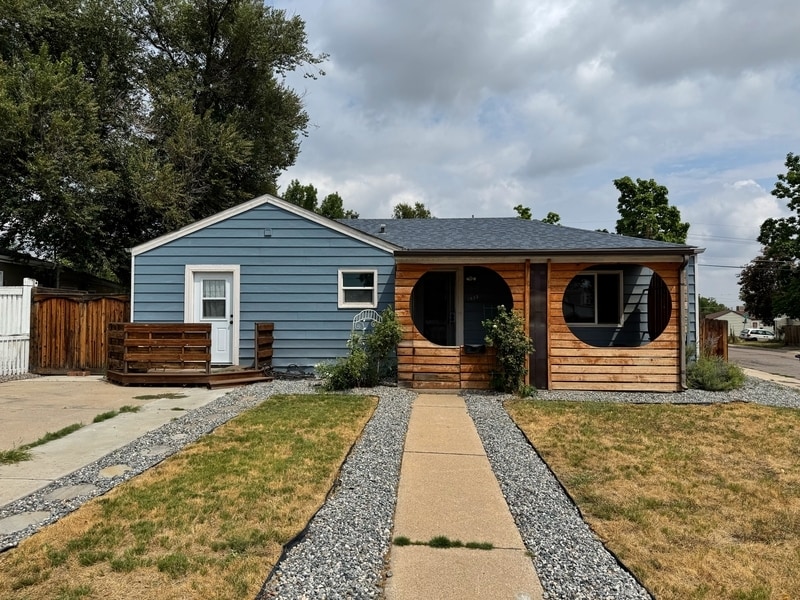 Primary Photo - 1825 W Dixie Pl