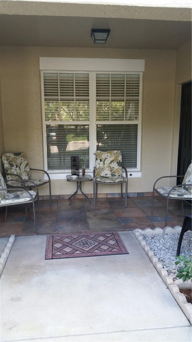 Foto del edificio - 5880 W Sample Rd