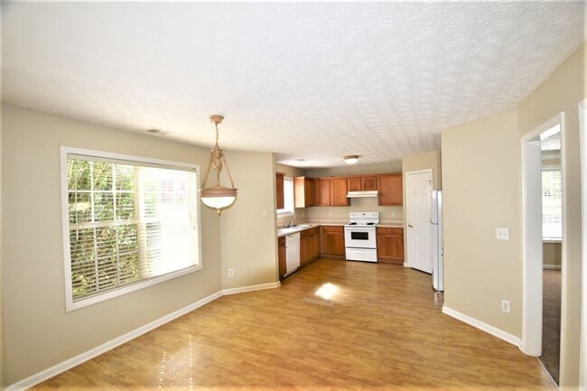 Building Photo - 3602 Waldrop Farms Dr