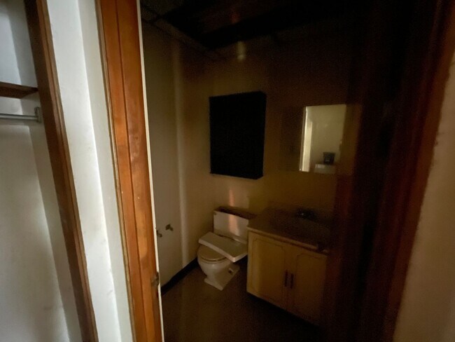 Building Photo - 7 Glenbury St
